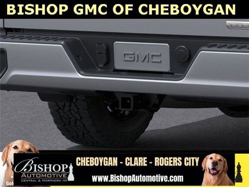 New 2026 GMC Sierra 1500 Elevation image 18