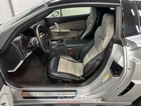 Used 2012 Chevrolet Corvette Grand Sport w/ 3LT Preferred Equipment Group RWD image 35