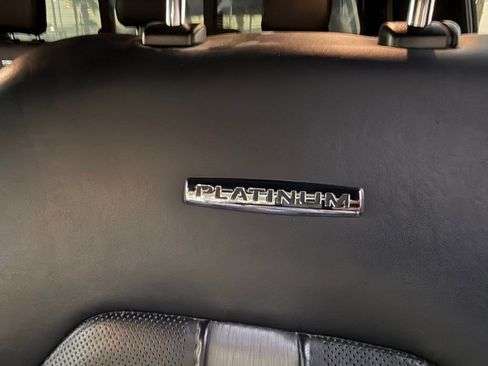 Used 2019 Ford F250 Platinum w/ Platinum Ultimate Package image 9