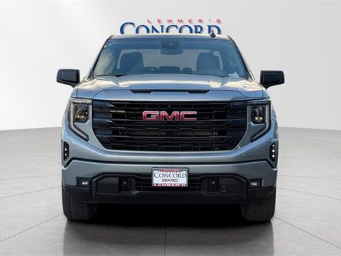 New 2026 GMC Sierra 1500 Elevation image 9