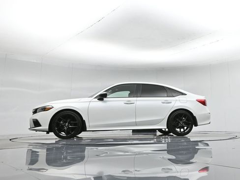 Used 2022 Honda Civic Sport image 7