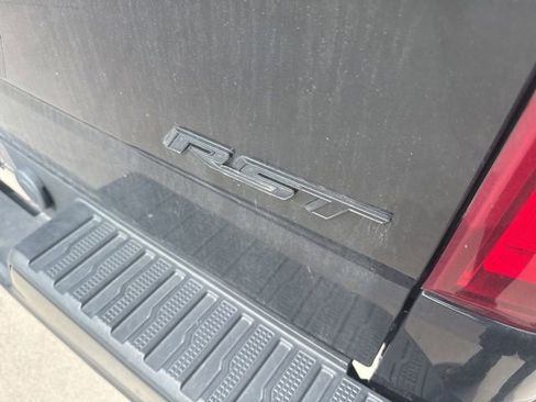 Used 2023 Chevrolet Silverado 1500 RST w/ Rally Edition AWD/4WD image 5