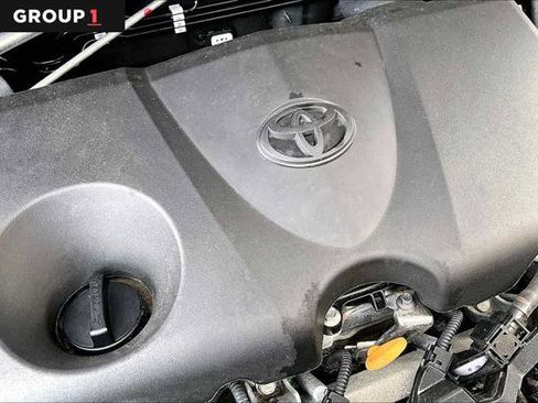 Certified 2023 Toyota RAV4 LE FWD image 31
