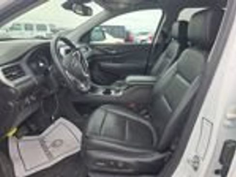 Used 2023 GMC Acadia SLT image 8