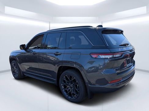 New 2026 Jeep Grand Cherokee Summit AWD/4WD image 5