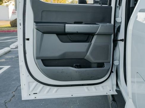 Used 2023 Ford F250 XLT w/ FX4 Off-Road Package image 38