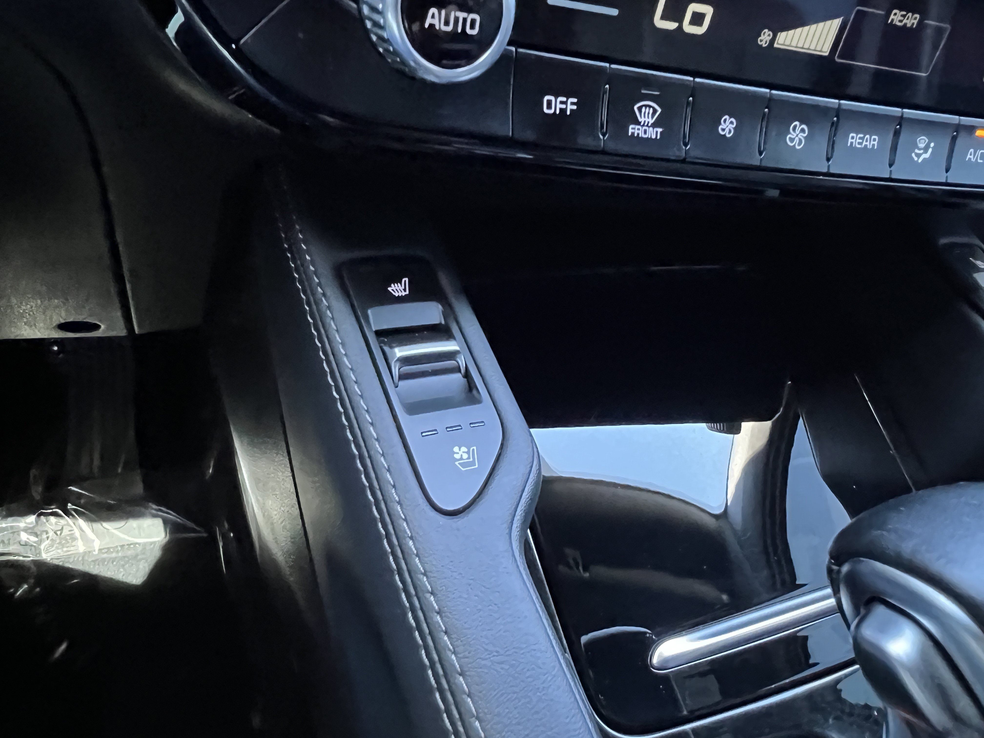 Certified 2024 Kia Telluride EX X-Line AWD/4WD image 35