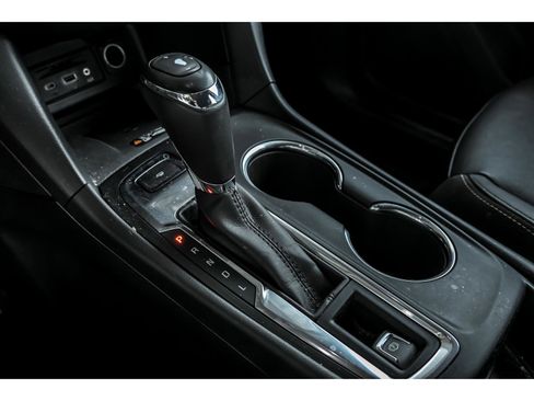 Used 2019 Chevrolet Equinox Premier image 22