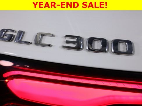 Certified 2025 Mercedes-Benz GLC 300 4MATIC image 49