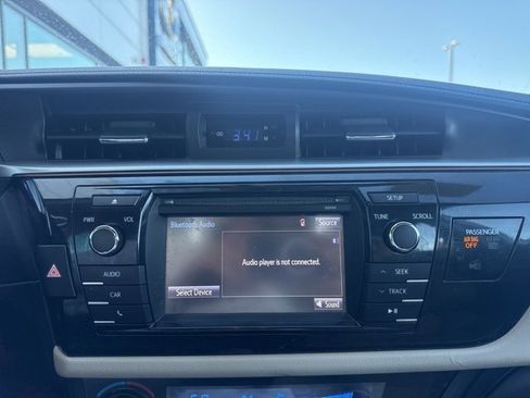 Used 2015 Toyota Corolla L image 15