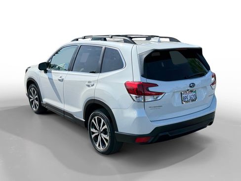 Used 2020 Subaru Forester Limited AWD/4WD image 3