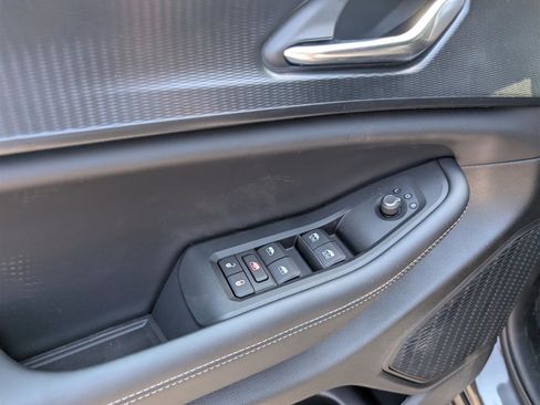 New 2025 Jeep Grand Cherokee Laredo X w/ Luxury Tech Group I image 19