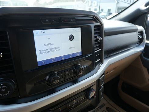 Used 2022 Ford F150 XLT w/ Trailer Tow Package image 13