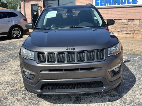 Used 2020 Jeep Compass Latitude AWD/4WD image 3