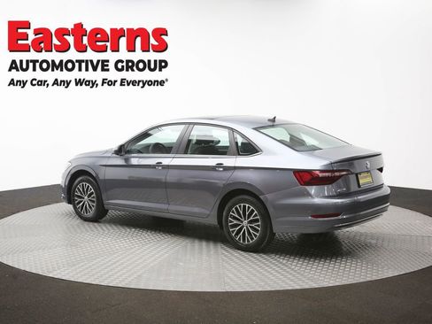 Used 2020 Volkswagen Jetta SE w/ SE Cold Weather Package image 65
