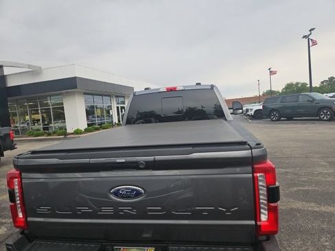 Used 2024 Ford F250 Lariat w/ Lariat Ultimate Package AWD/4WD image 7