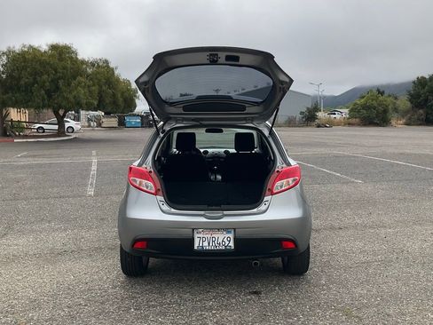 Used 2013 MAZDA MAZDA2 Touring image 15