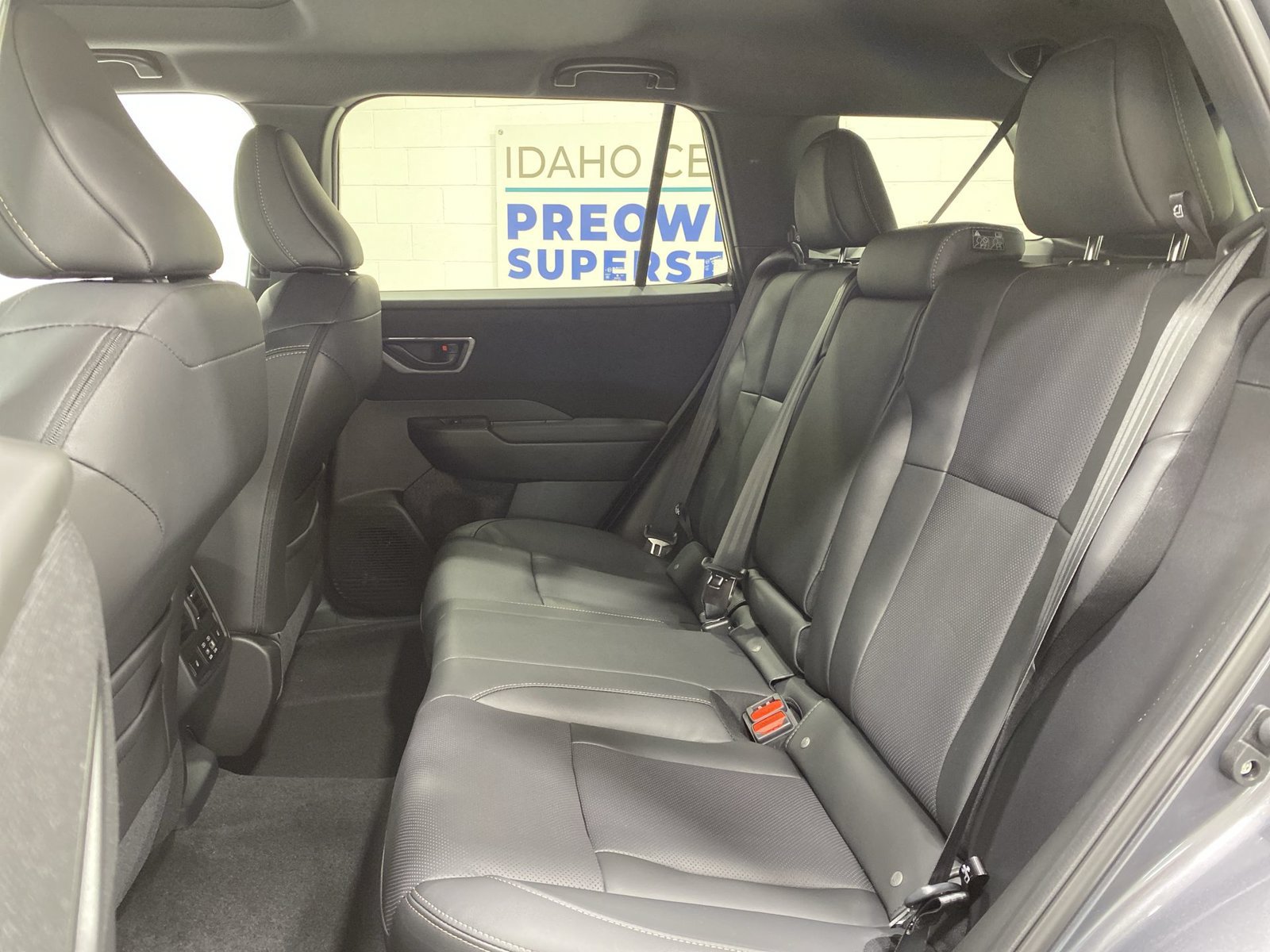 New 2026 Subaru Outback Limited AWD/4WD image 23