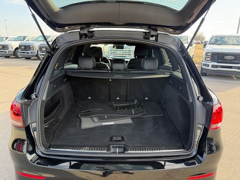 Used 2022 Mercedes-Benz GLC 300 4MATIC image 35