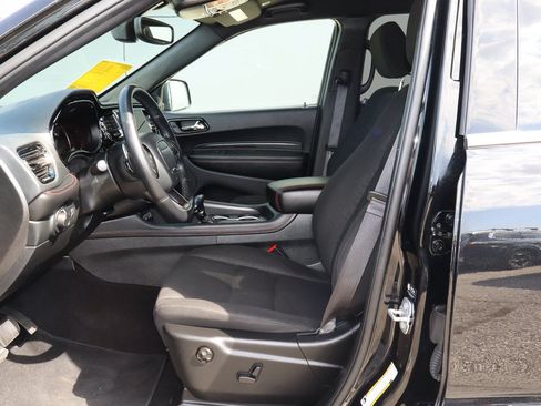 Used 2025 Dodge Durango GT AWD/4WD image 7