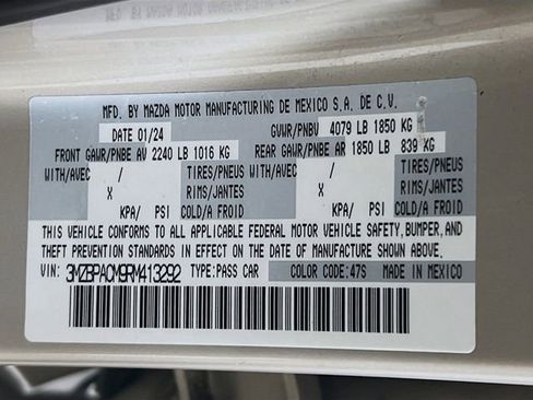 Used 2024 MAZDA MAZDA3 s image 32