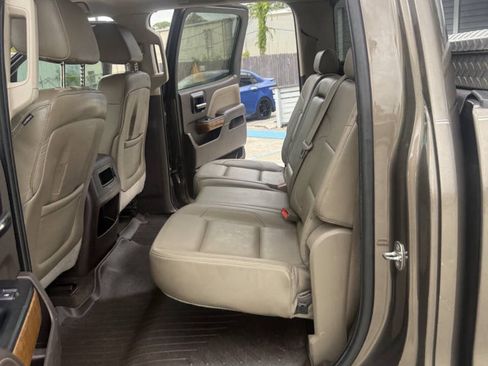 Used 2014 GMC Sierra 1500 SLT w/ SLT Crew Cab Value Package AWD/4WD image 28