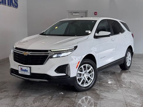 Certified 2022 Chevrolet Equinox LT image 2