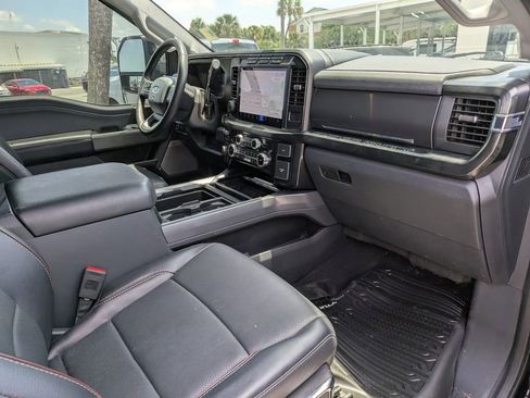 Used 2024 Ford F250 Lariat w/ Lariat Ultimate Package AWD/4WD image 8