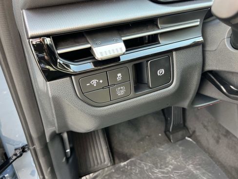 New 2026 Kia Sportage S AWD/4WD image 19