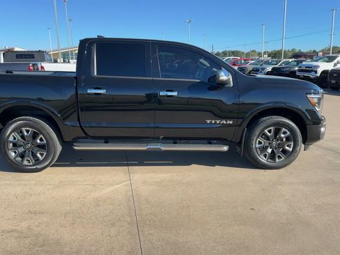 Used 2024 Nissan Titan Platinum Reserve w/ Moonroof Package AWD/4WD image 2