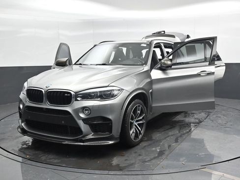 Used 2018 BMW X5 M image 53