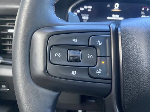 Used 2024 GMC Sierra 1500 AT4 w/ Technology Package image 32