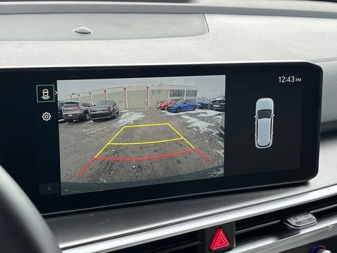 Certified 2025 Kia Sorento EX image 24