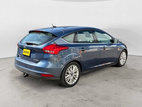 Used 2018 Ford Focus Titanium FWD image 5
