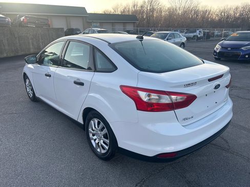 Used 2014 Ford Focus S image 8