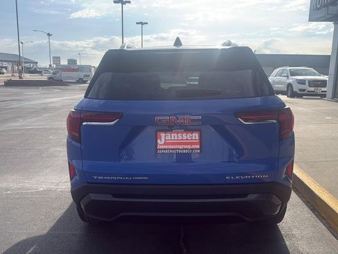 New 2026 GMC Terrain Elevation image 3