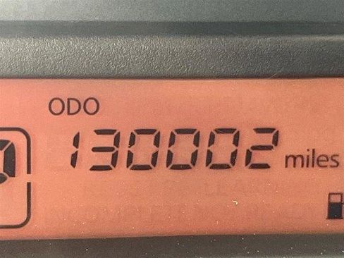 Used 2021 Nissan NV200 SV w/ Back Door Glass Package image 12