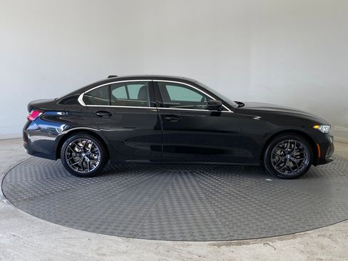 Used 2025 BMW 330i xDrive Sedan w/ Convenience Package image 8