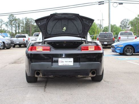 Used 2015 Chevrolet Camaro LS RWD image 9