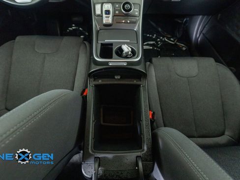 Used 2022 Hyundai Santa Fe SEL w/ Convenience Package FWD image 29