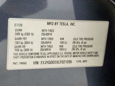 Used 2020 Tesla Model Y Long Range image 22