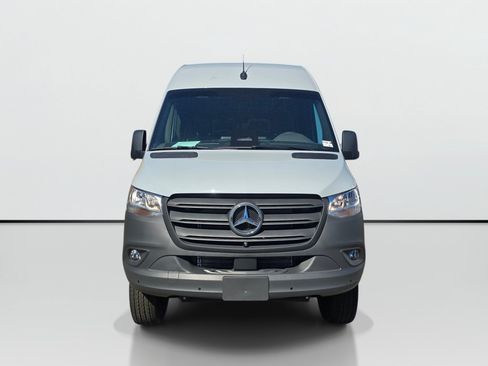 New 2026 Mercedes-Benz Sprinter 2500 image 8