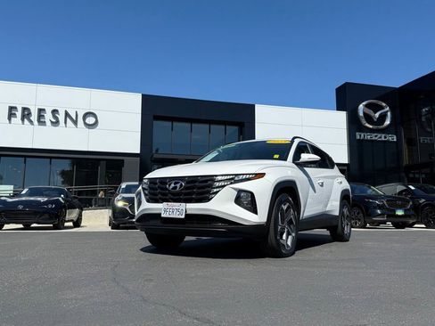 Used 2023 Hyundai Tucson SEL w/ Convenience Package AWD/4WD image 2