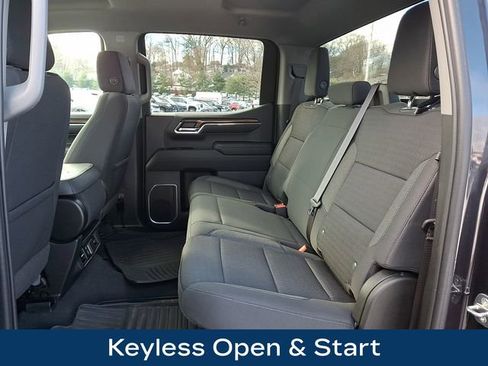 Used 2022 Chevrolet Silverado 1500 LT image 14