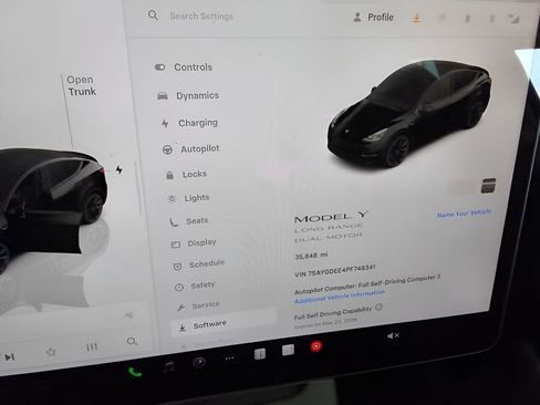 Used 2023 Tesla Model Y Long Range AWD/4WD image 19