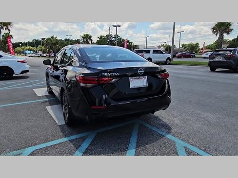 Used 2025 Nissan Sentra S image 26