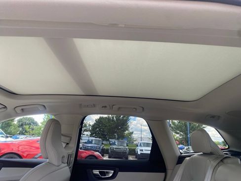 Used 2026 Volvo XC60 B5 Ultra w/ Protection Package AWD/4WD image 15