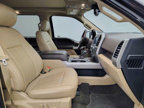 Used 2019 Ford F150 Lariat AWD/4WD image 15
