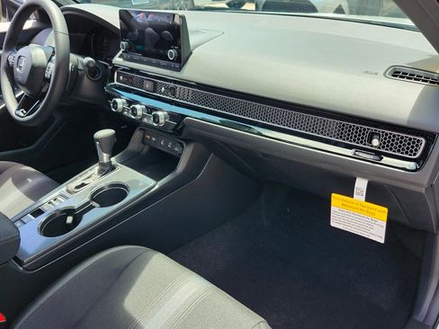 New 2026 Honda Civic Sport image 17