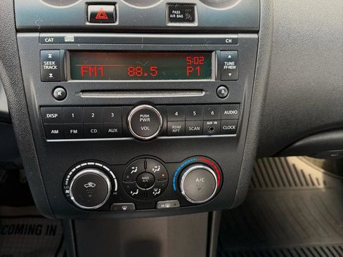 Used 2012 Nissan Altima 2.5 S FWD image 13